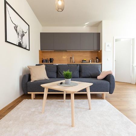 Fullhouse - Zwickau - F45 Apartments - Smarttv - Nespresso ภายนอก รูปภาพ