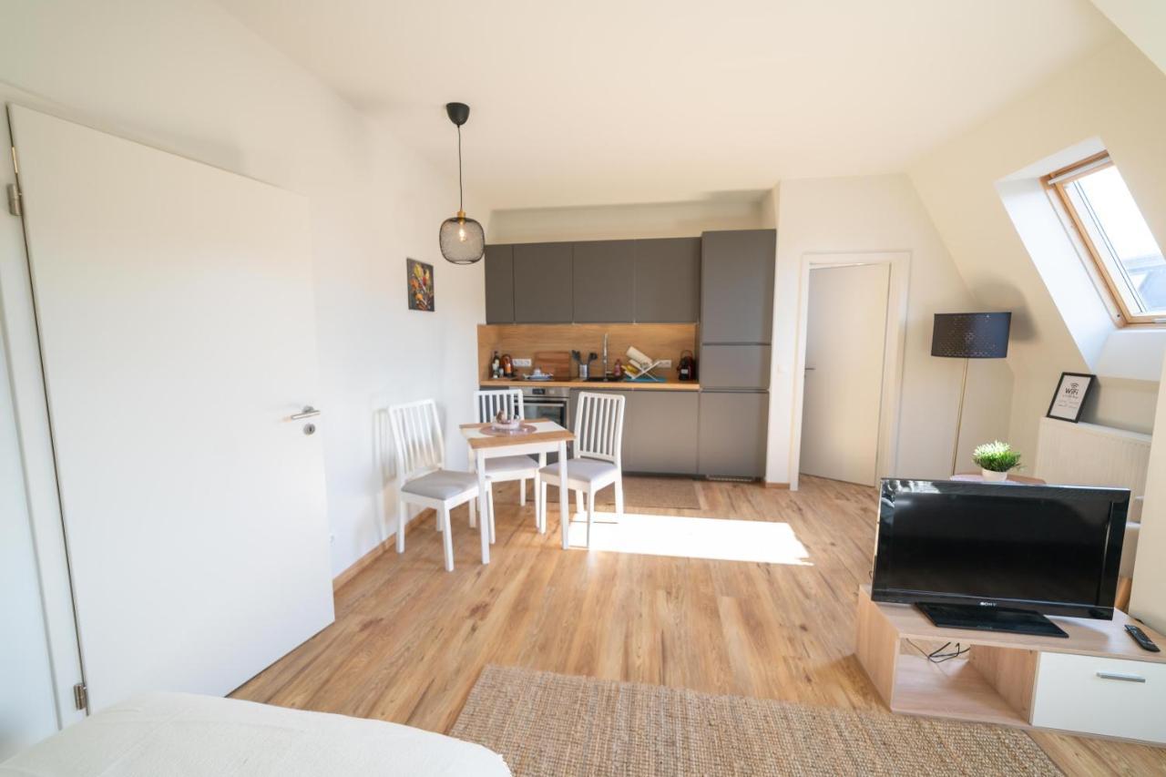 Fullhouse - Zwickau - F45 Apartments - Smarttv - Nespresso ภายนอก รูปภาพ